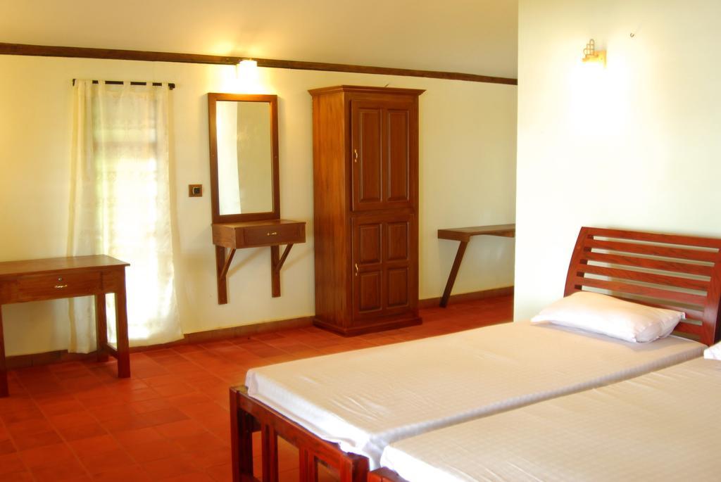Hotel Chera Rocks Beach House Thottada Pokoj fotografie